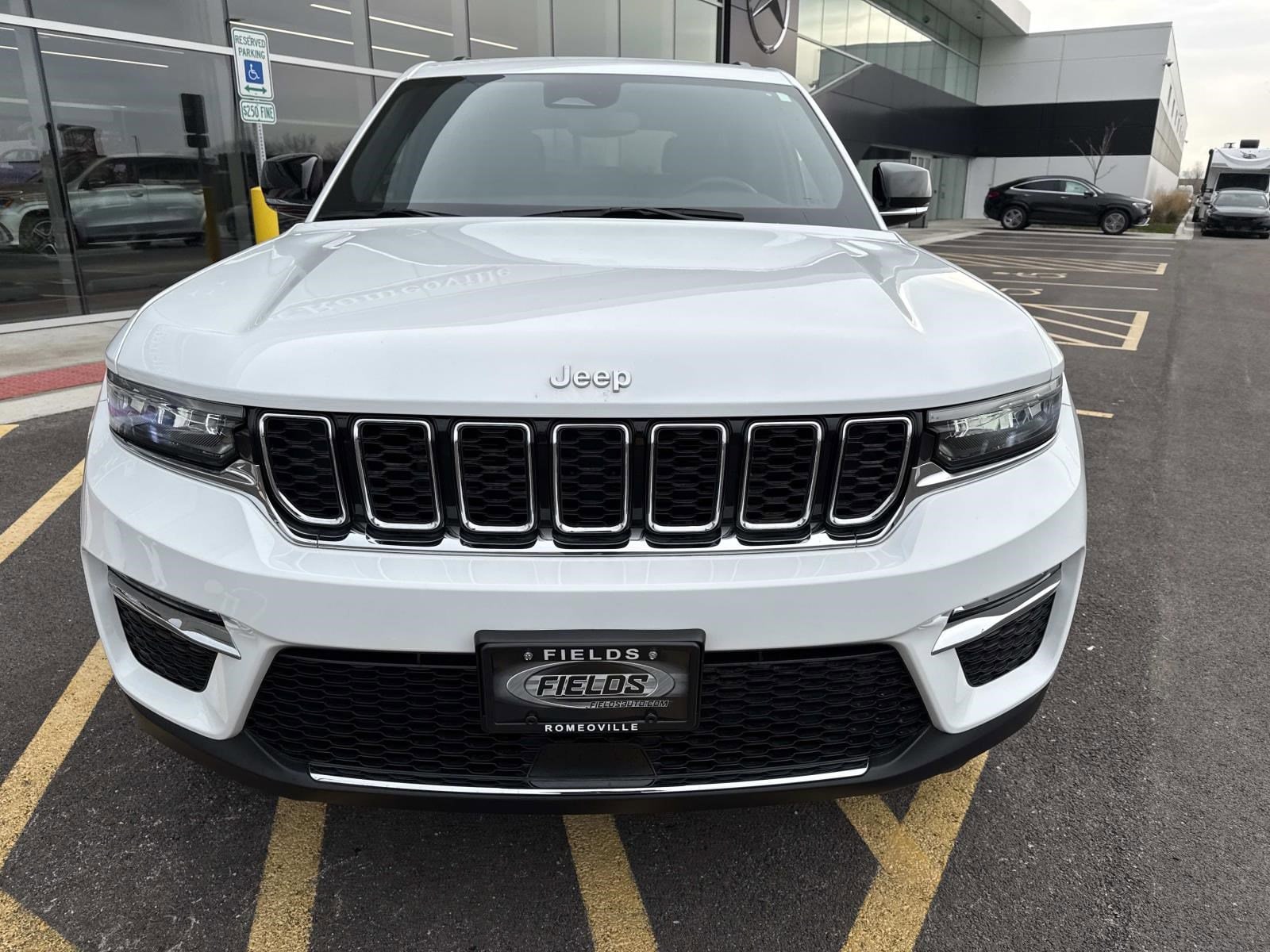 2024 JEEP GRAND CHEROKEE - Image 3