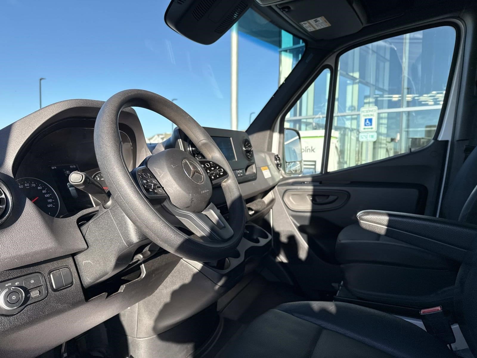 2024 MERCEDES-BENZ SPRINTER - Image 23
