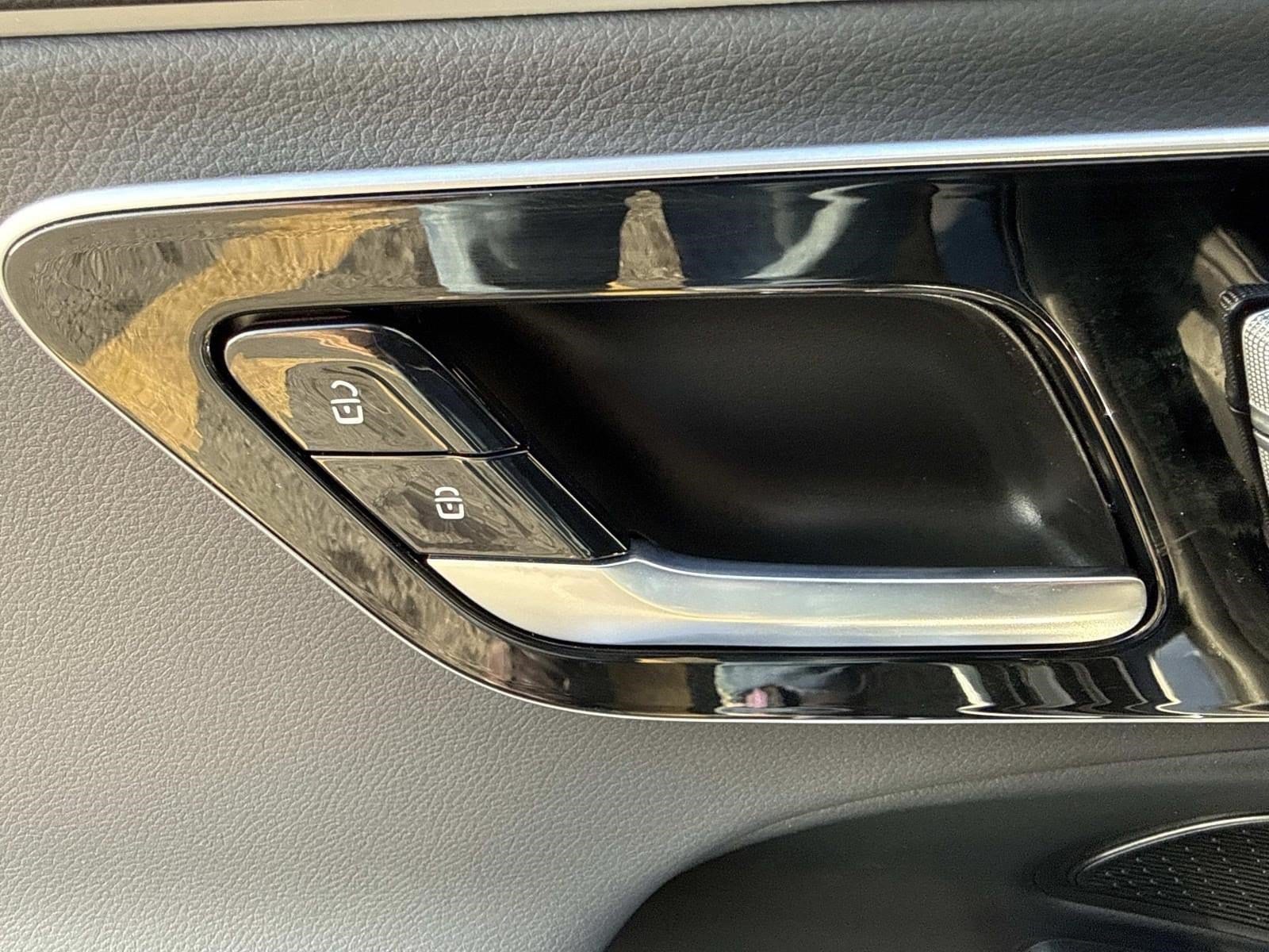 2024 Mercedes-Benz E-Class E350 - Photo 23