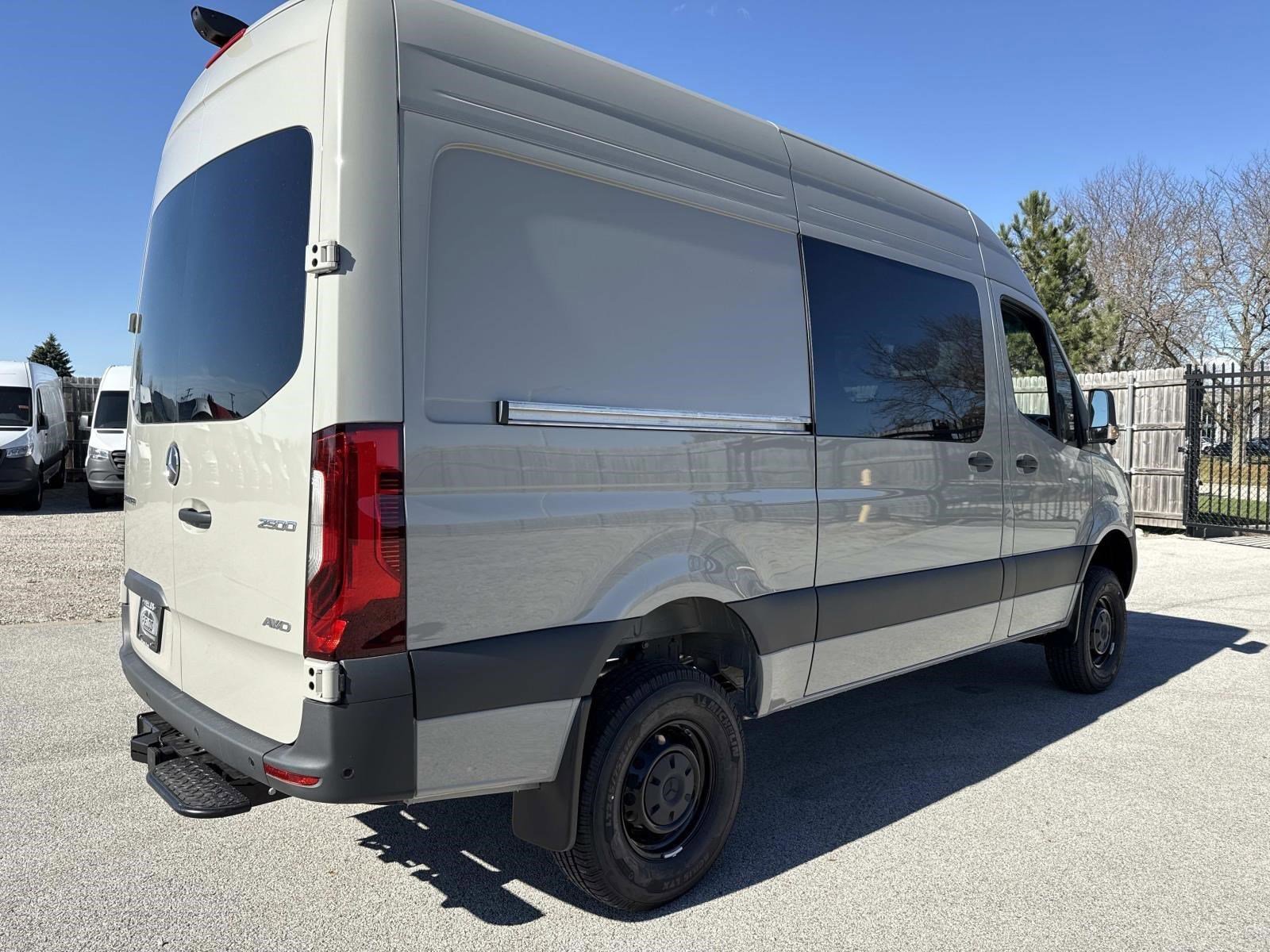 2026 MERCEDES-BENZ SPRINTER - Image 9
