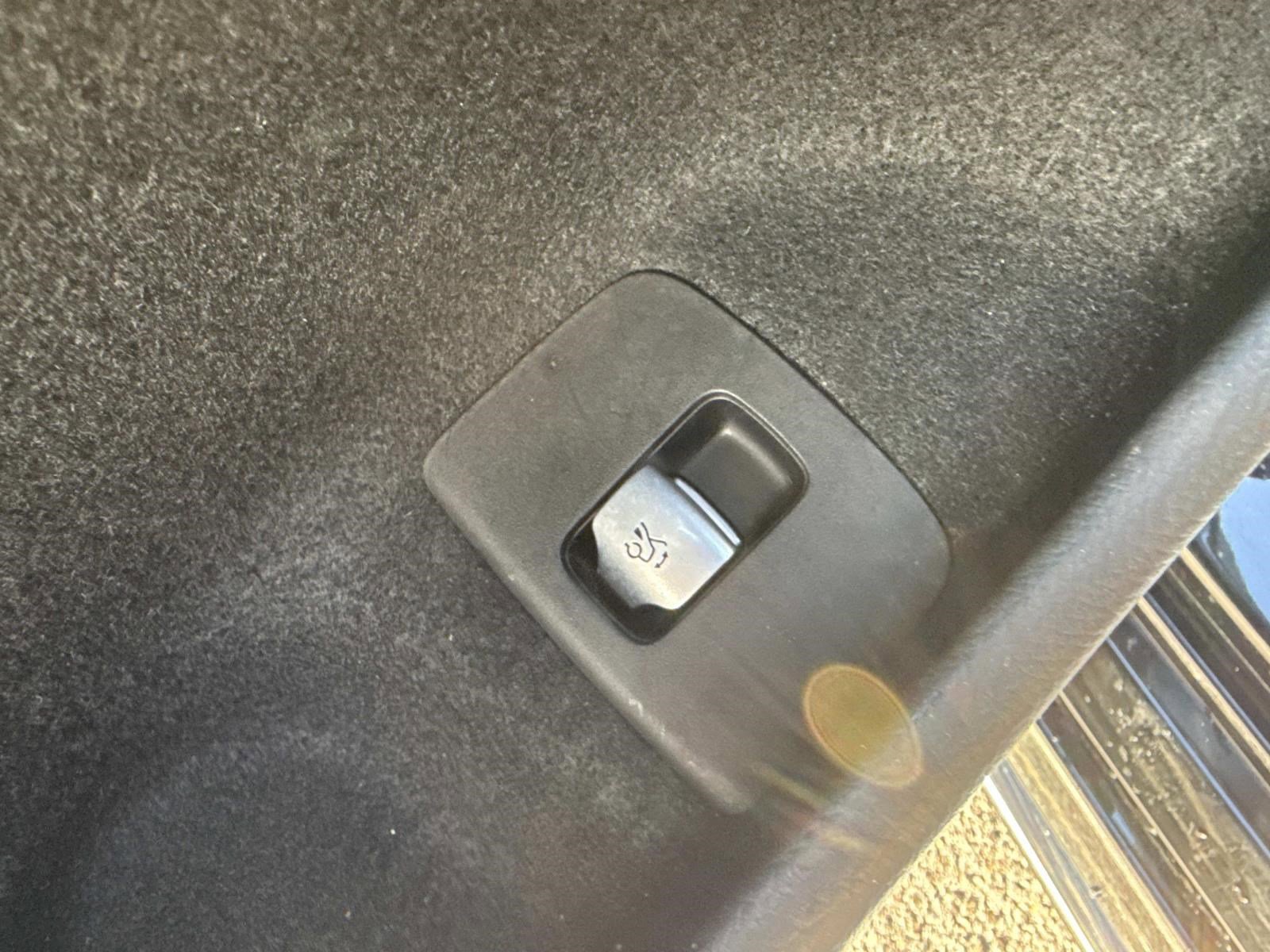 2024 MERCEDES-BENZ E-CLASS - Image 72