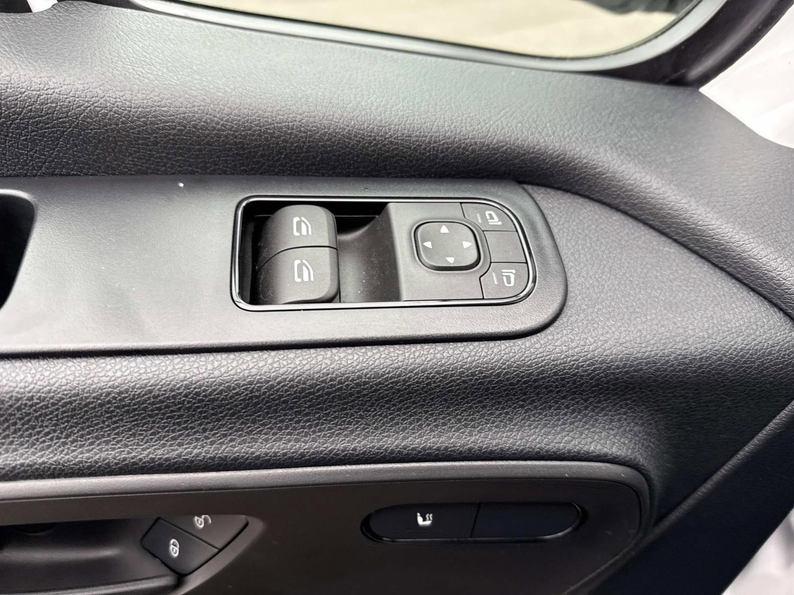 2025 MERCEDES-BENZ SPRINTER - Image 17