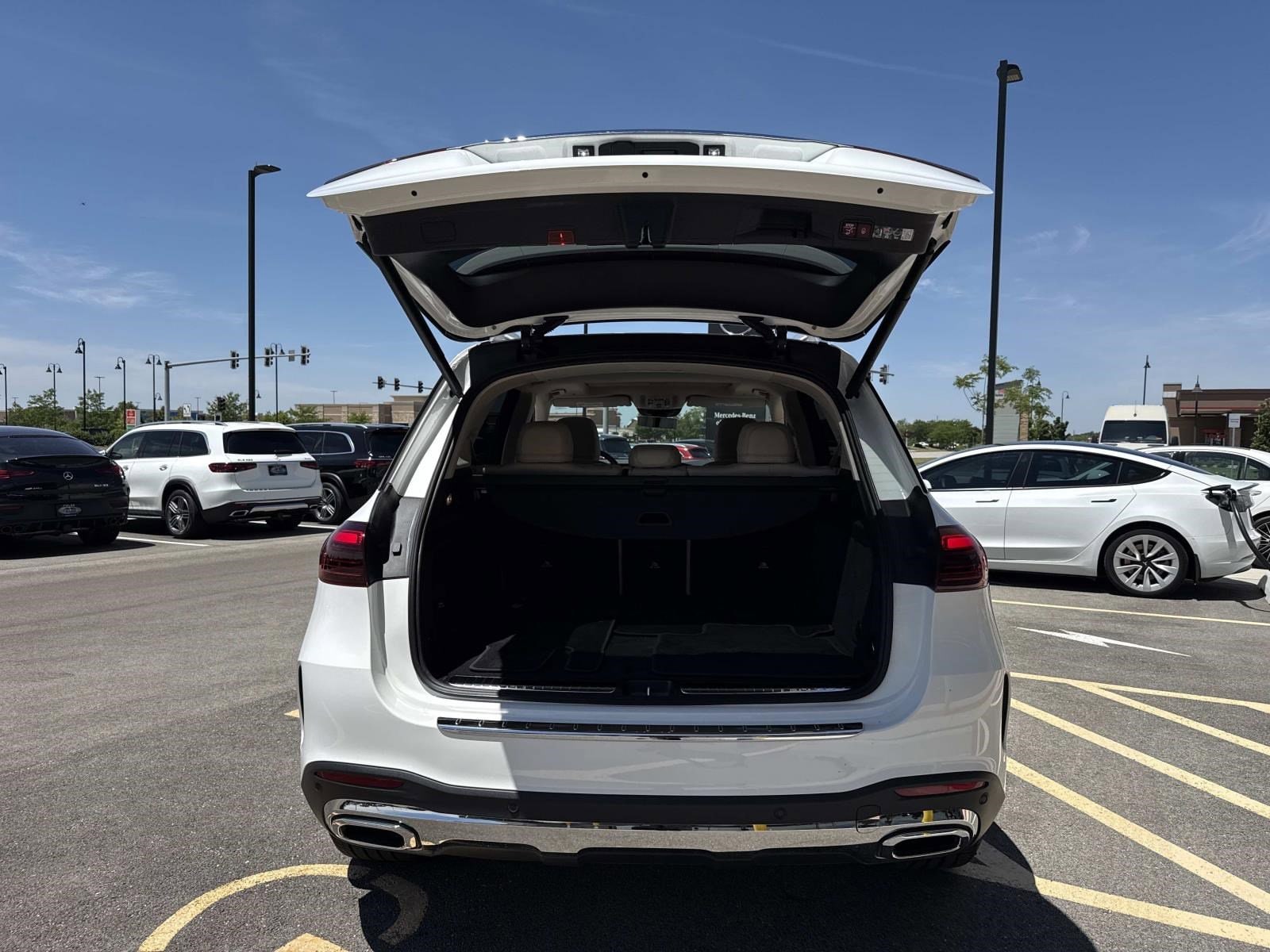 2026 Mercedes-Benz GLE GLE450 - Photo 10