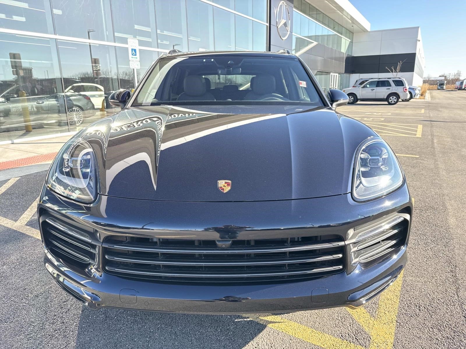 2023 PORSCHE CAYENNE - Image 3