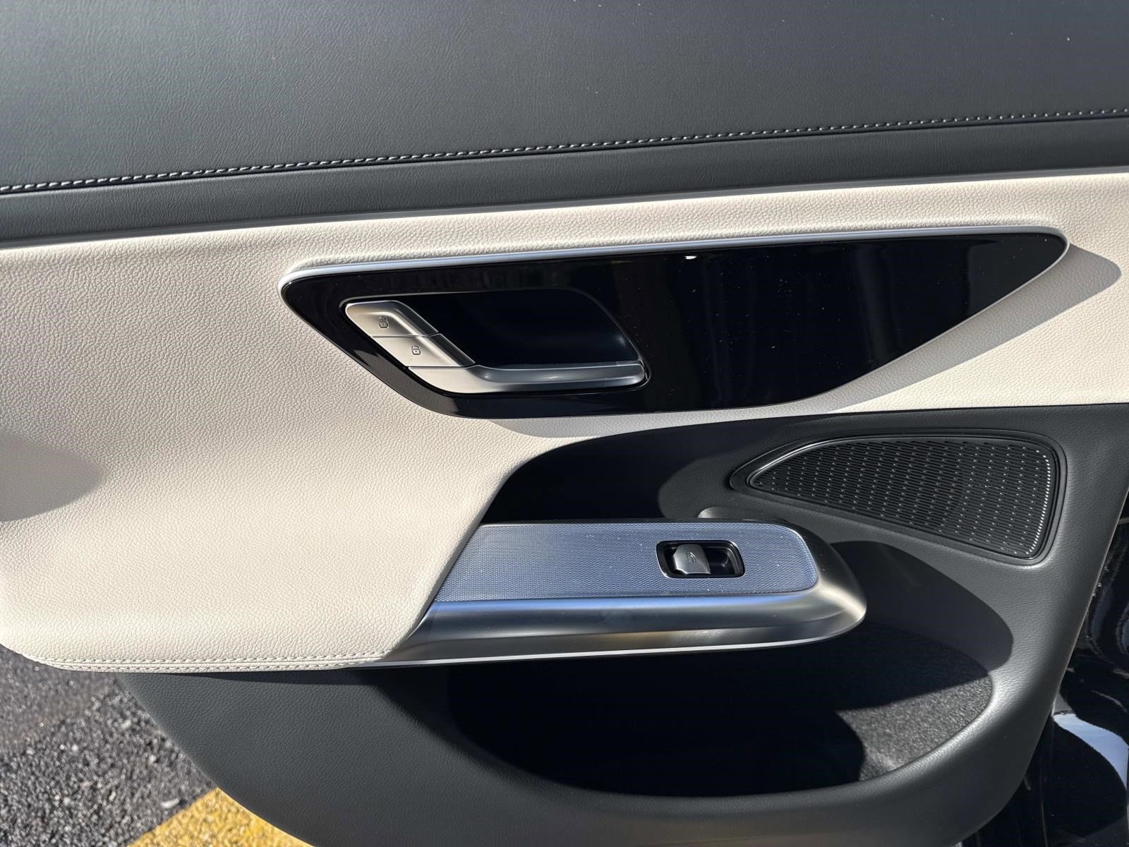 2026 MERCEDES-BENZ E-CLASS - Image 12