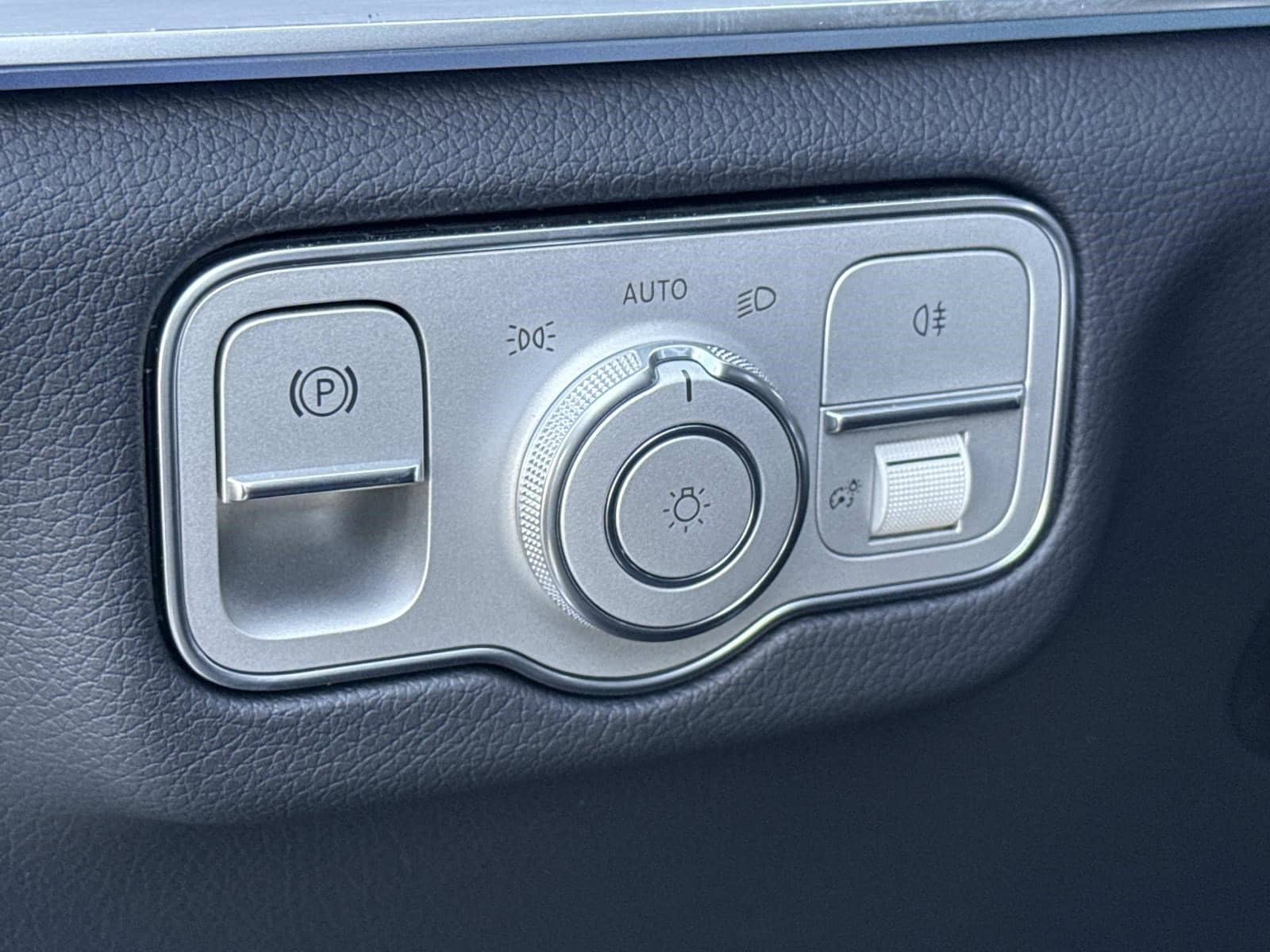 2026 MERCEDES-BENZ GLS-CLASS - Image 30