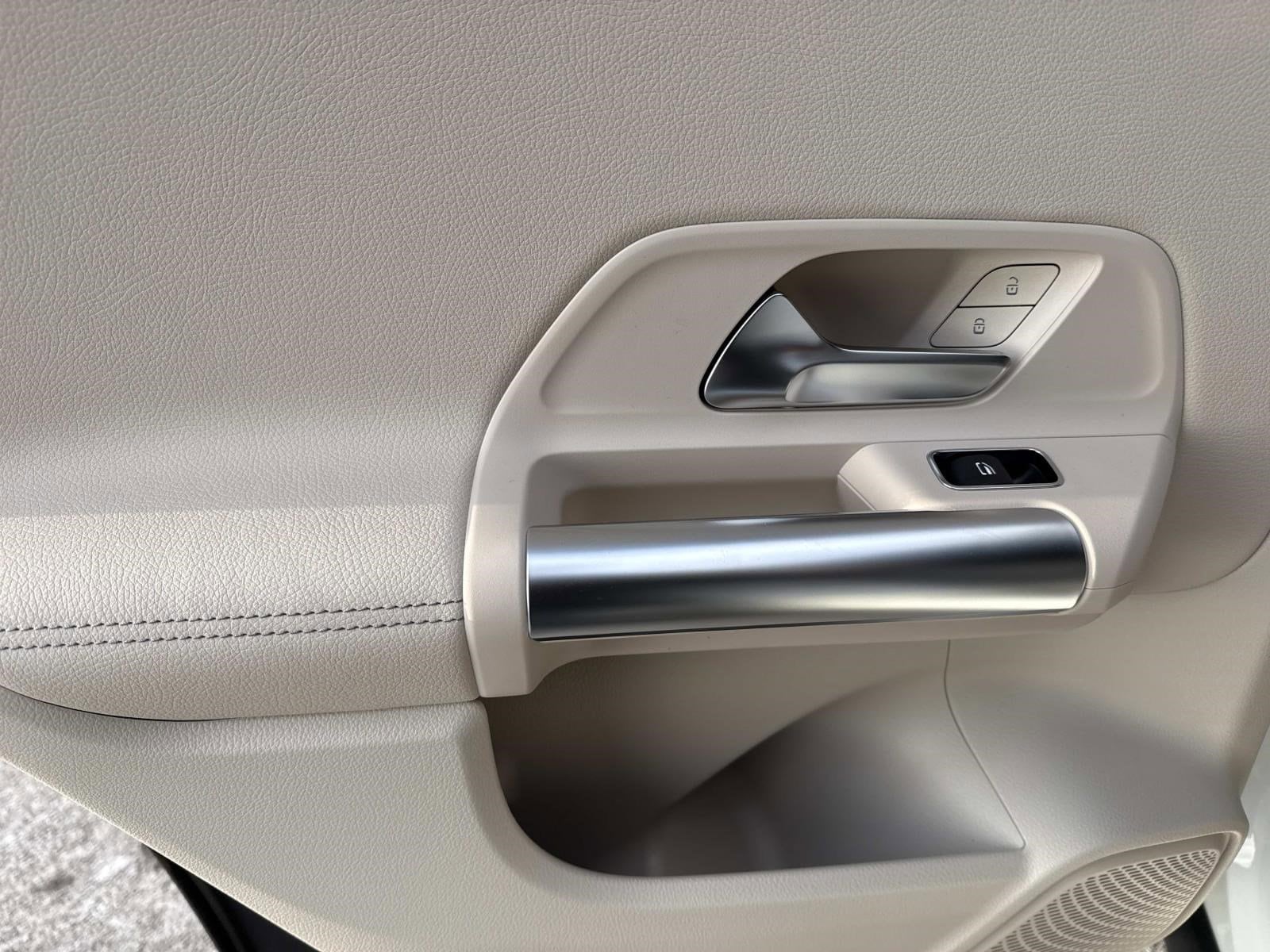 2025 MERCEDES-BENZ GLA-CLASS - Image 15