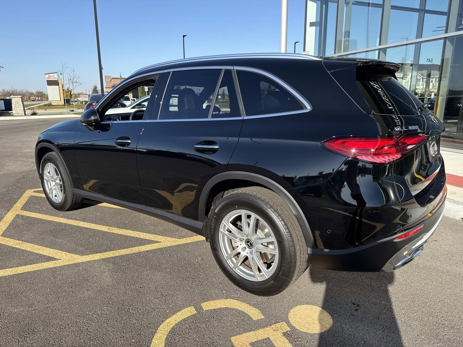 2025 MERCEDES-BENZ GLC-CLASS - Image 9