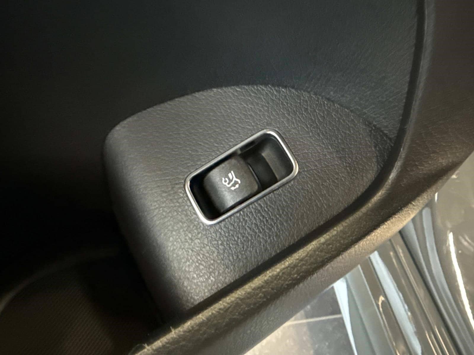 2026 MERCEDES-BENZ GLS-CLASS - Image 29