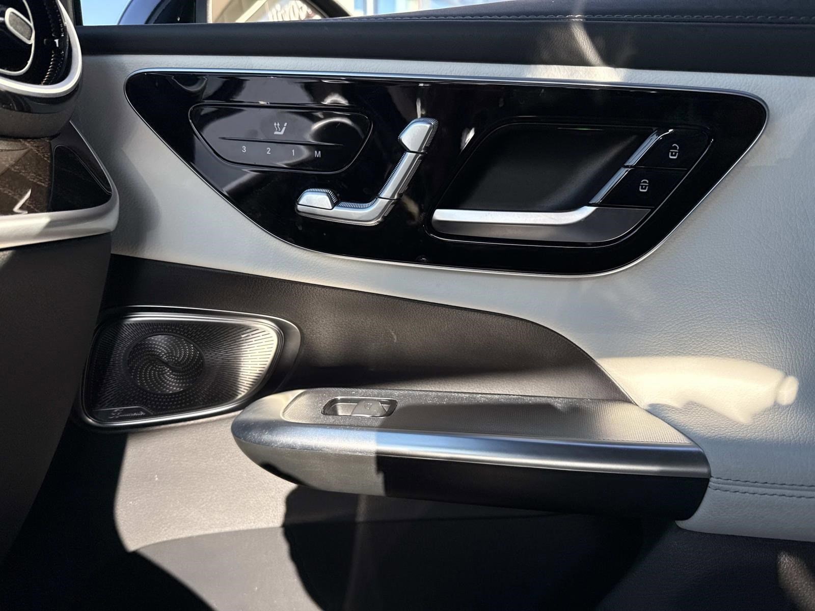 2024 MERCEDES-BENZ GLC-CLASS - Image 33