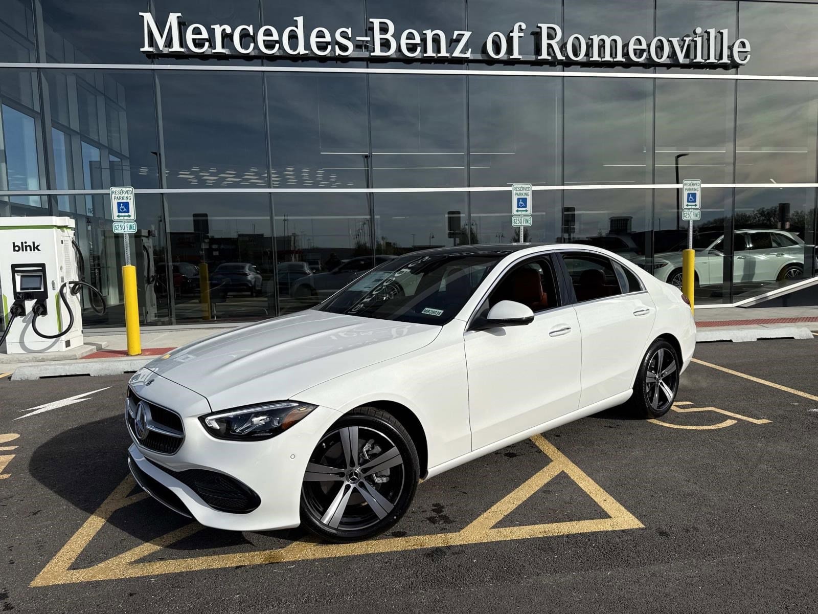 2026 Mercedes-Benz C-Class Sedan C 300's photo