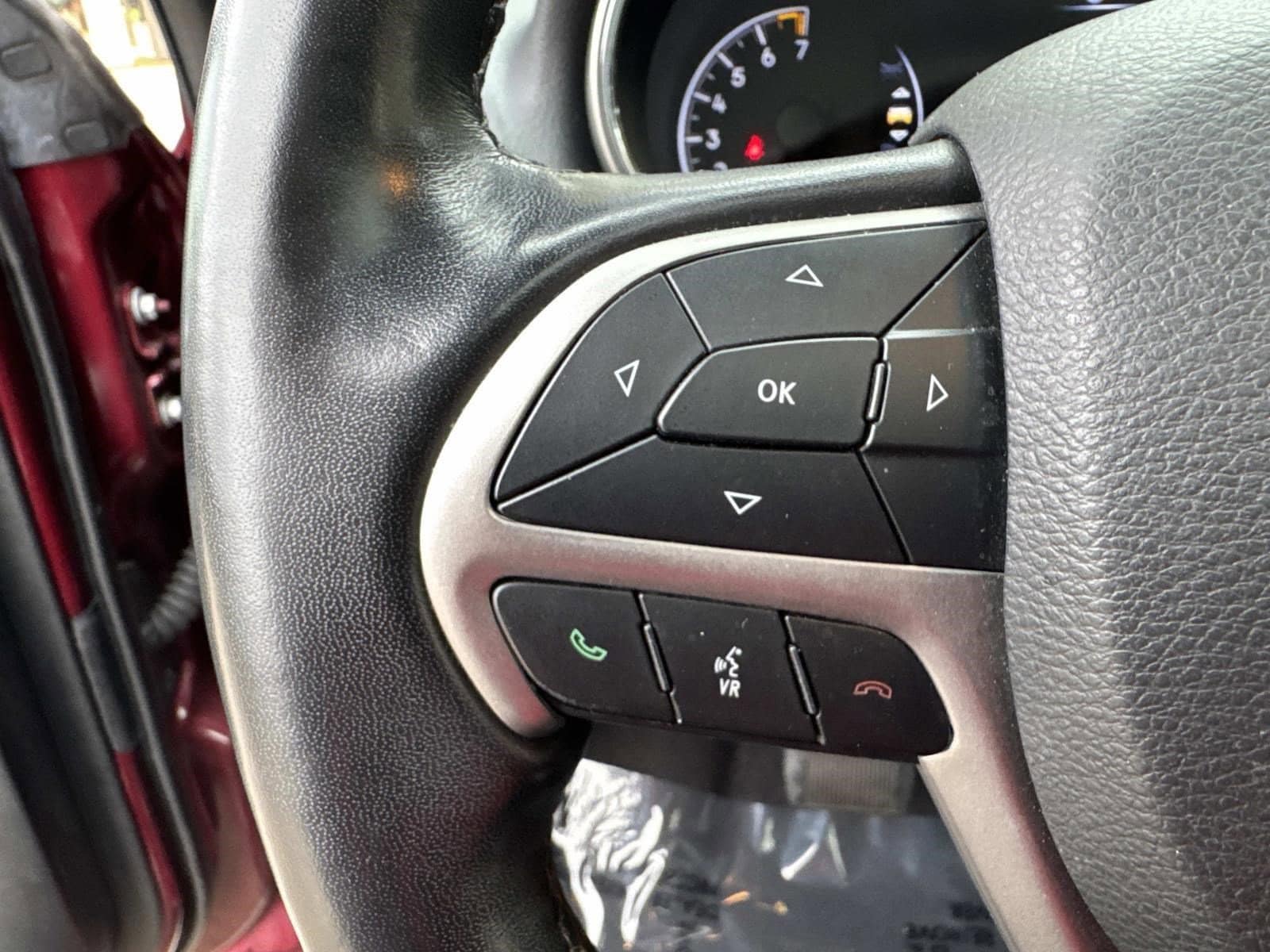 2022 JEEP GRAND CHEROKEE - Image 31