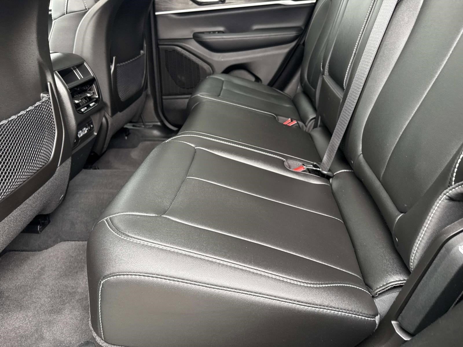 2024 JEEP GRAND CHEROKEE - Image 16