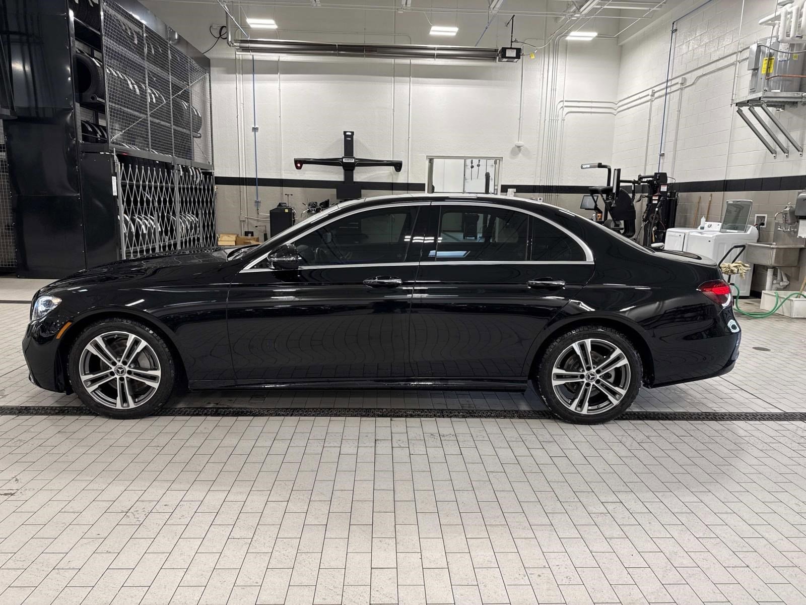 2021 MERCEDES-BENZ E-CLASS - Image 2