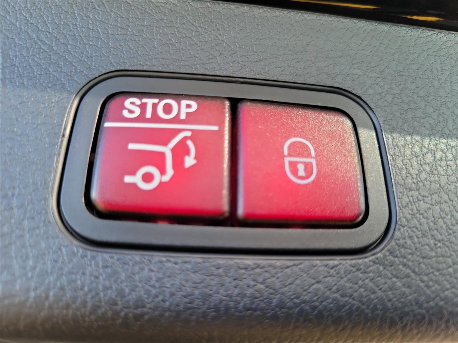 2025 MERCEDES-BENZ GLB-CLASS - Image 14