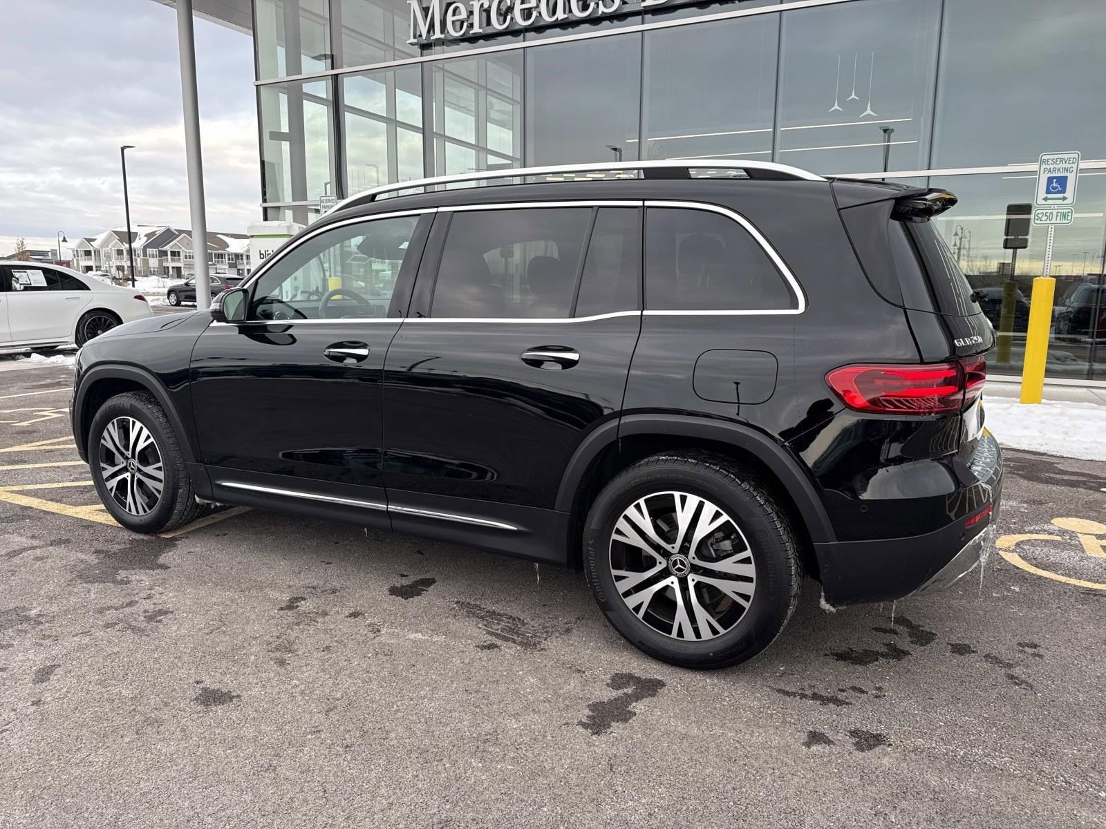 2025 MERCEDES-BENZ GLB-CLASS - Image 12