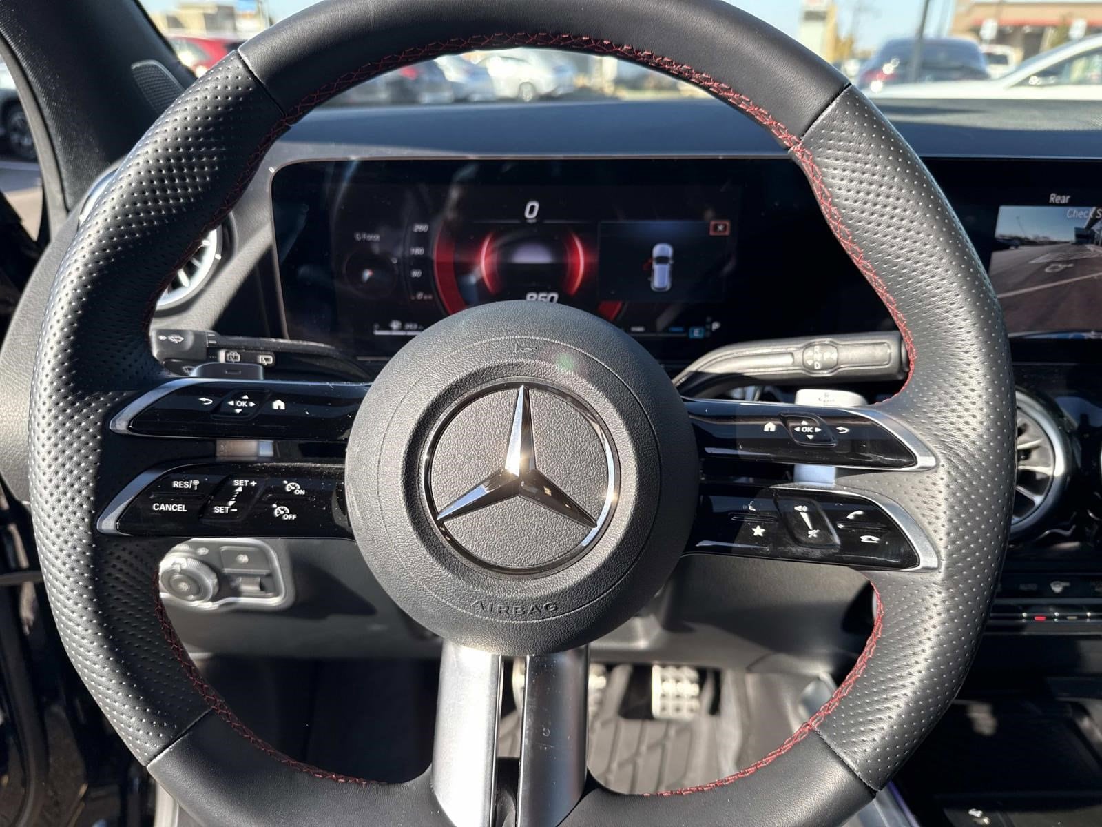 2025 MERCEDES-BENZ GLA-CLASS - Image 38