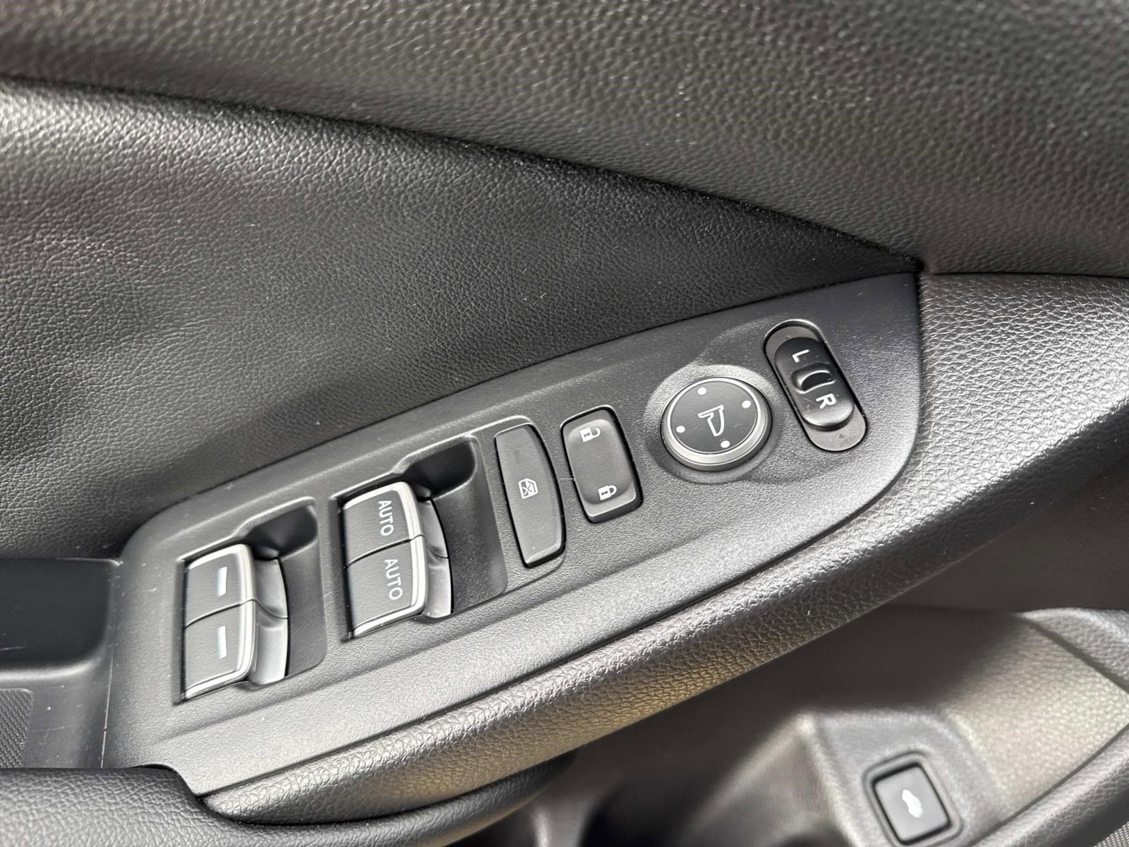 2022 HONDA ACCORD - Image 19