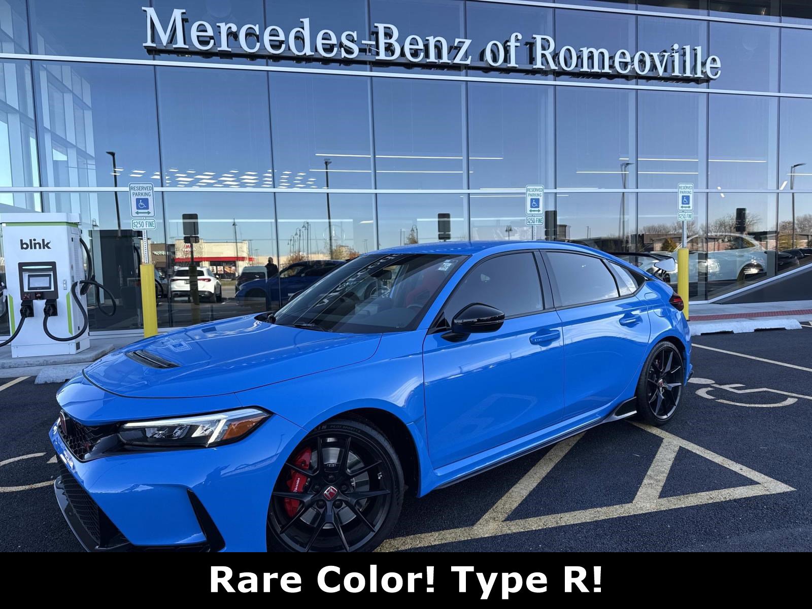 2024 Honda Civic Hatchback Type-R's photo