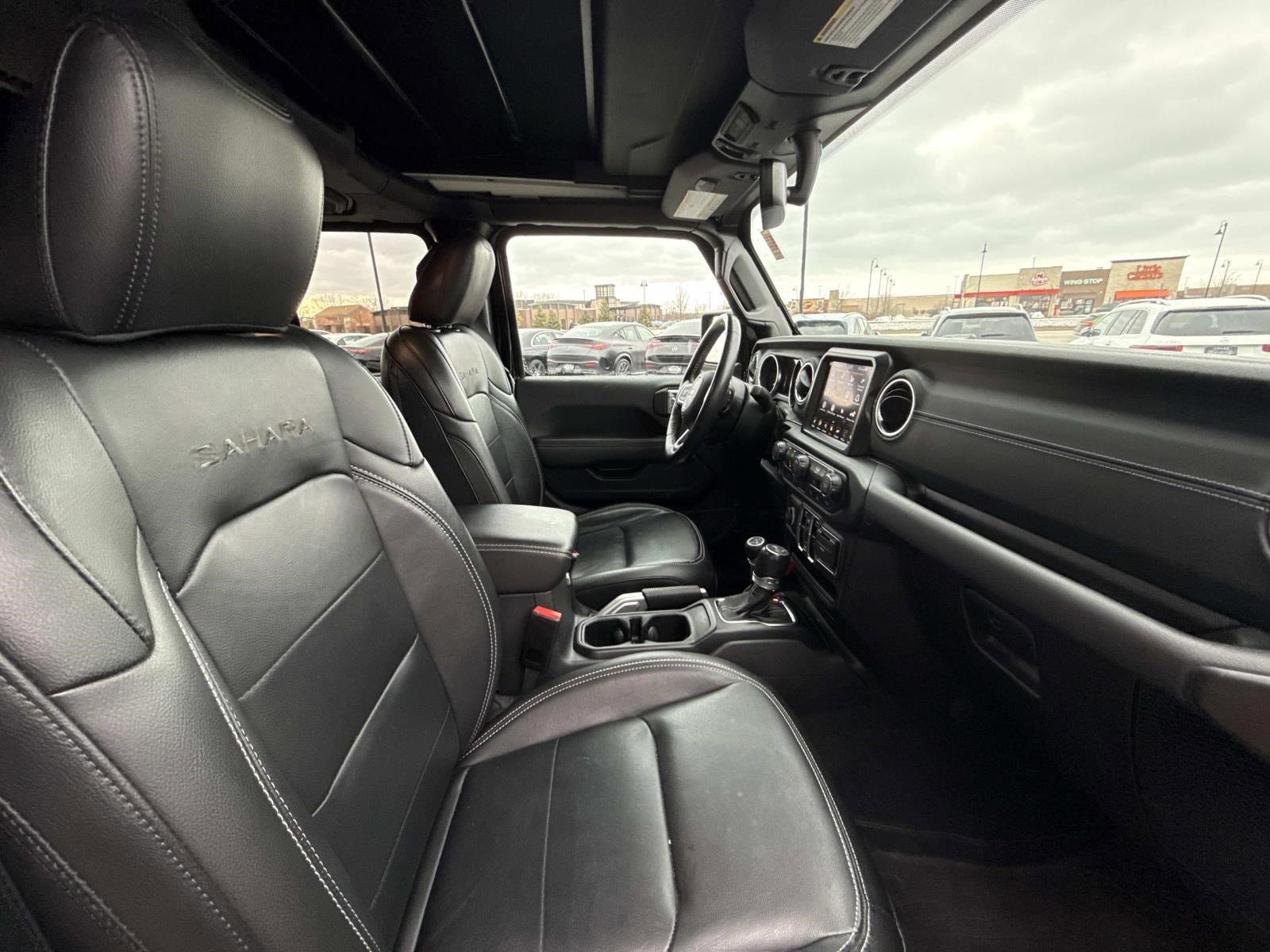 2022 JEEP WRANGLER - Image 5