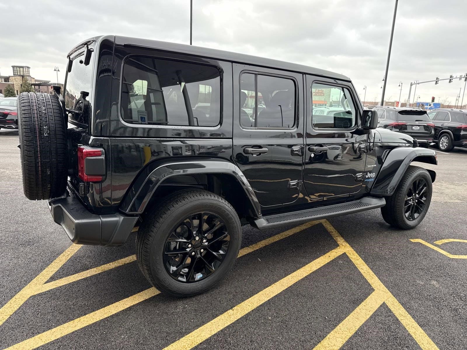 2022 JEEP WRANGLER - Image 7