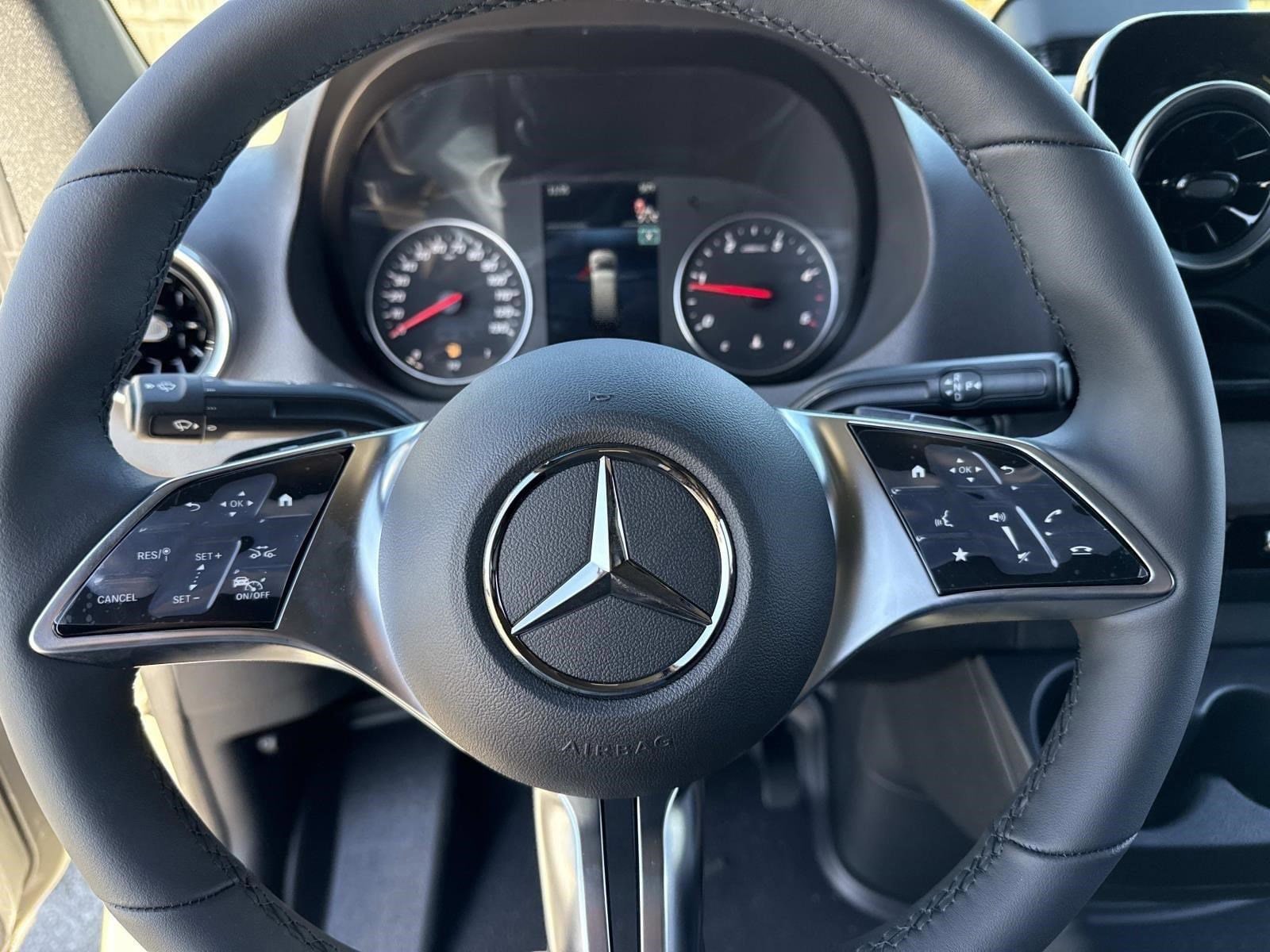 2026 MERCEDES-BENZ SPRINTER - Image 28