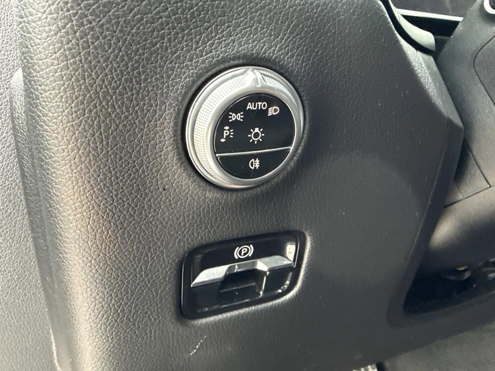 2024 MERCEDES-BENZ GLC-CLASS - Image 31