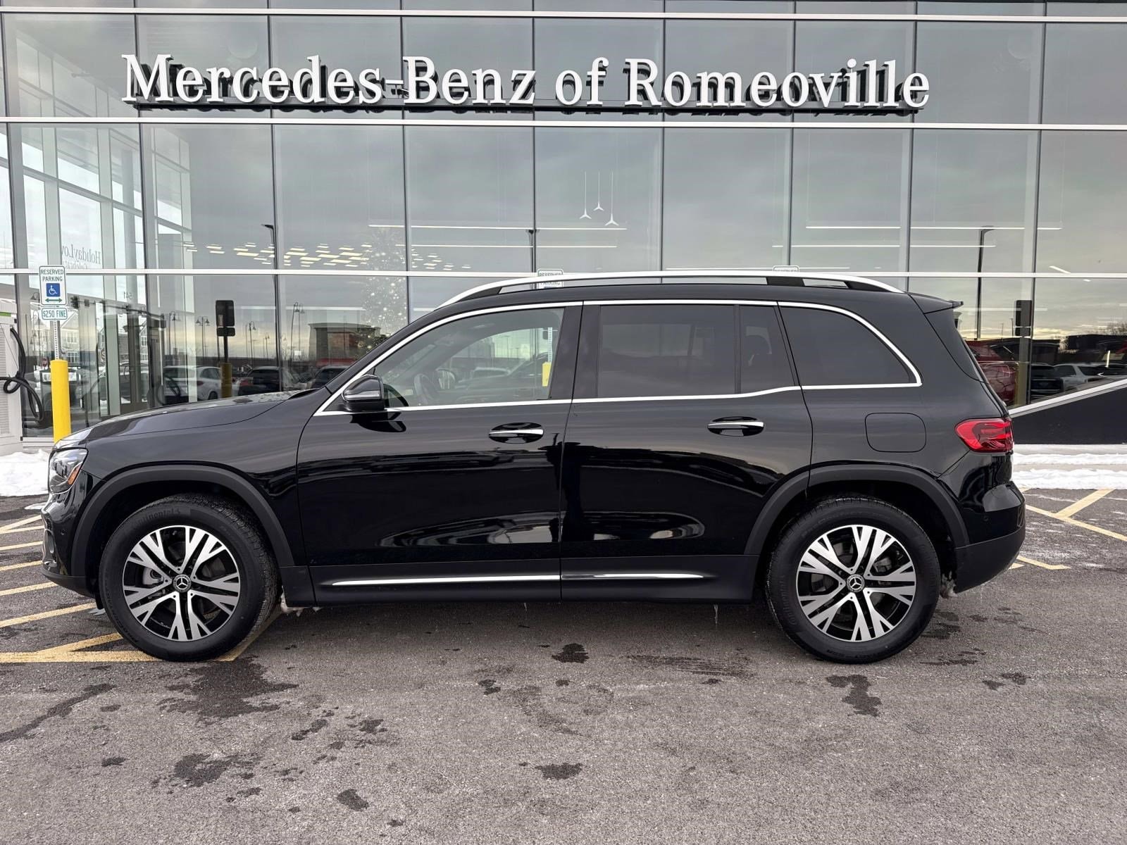 2025 MERCEDES-BENZ GLB-CLASS - Image 2