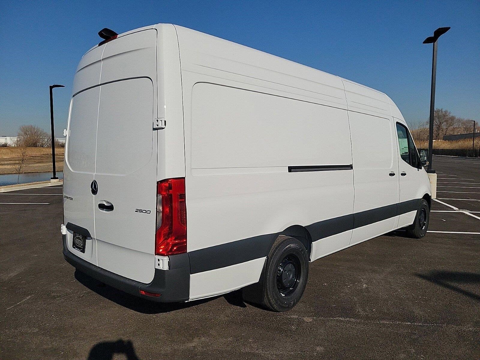 2025 MERCEDES-BENZ SPRINTER - Image 10