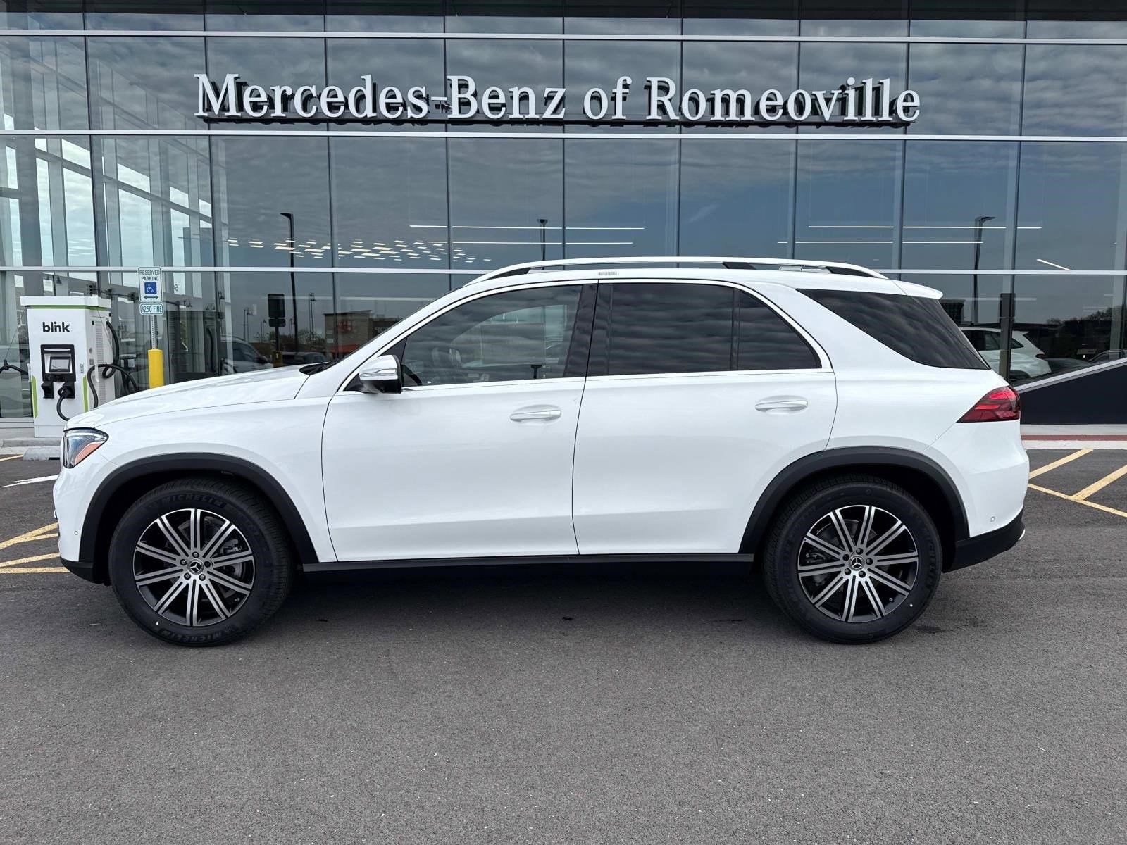 2026 MERCEDES-BENZ GLE-CLASS - Image 2