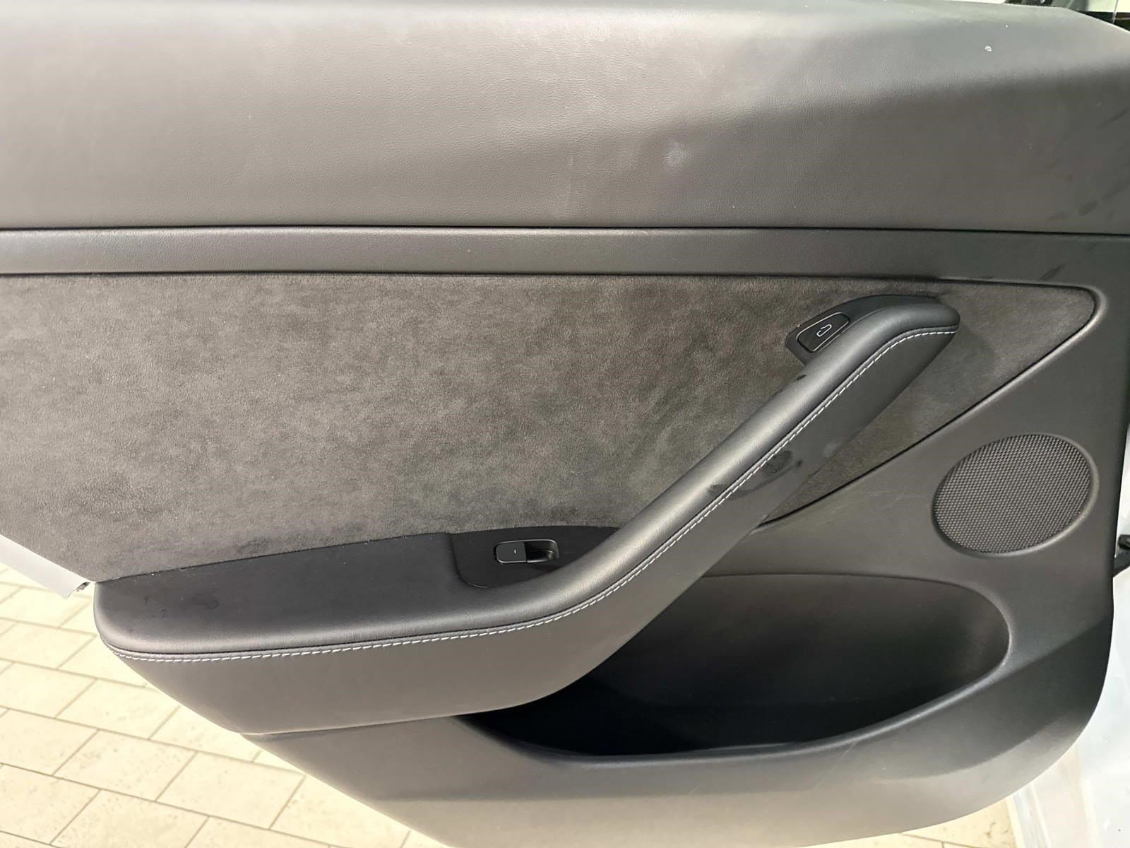 2022 TESLA MODEL 3 - Image 12