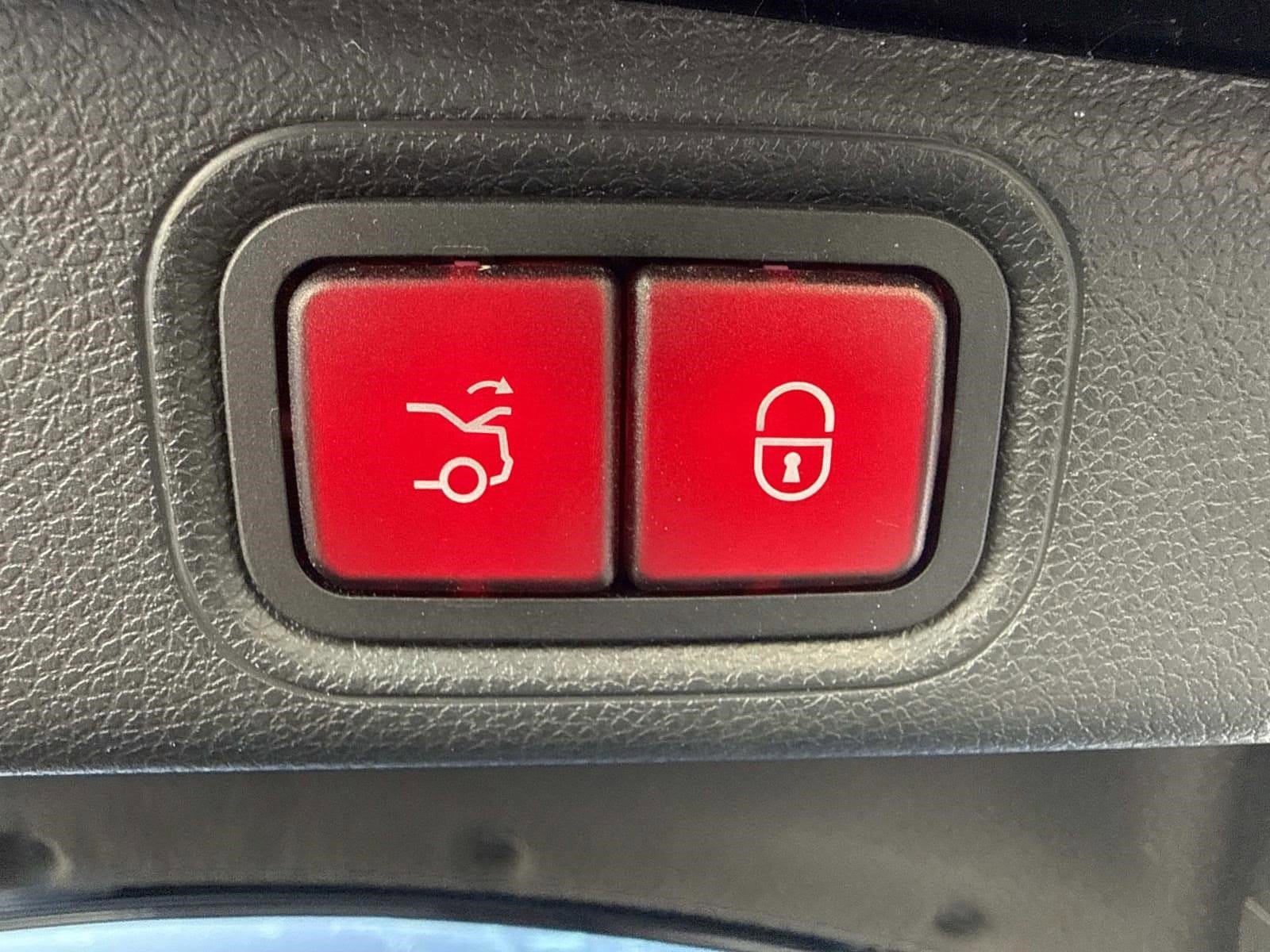 2021 MERCEDES-BENZ E-CLASS - Image 11