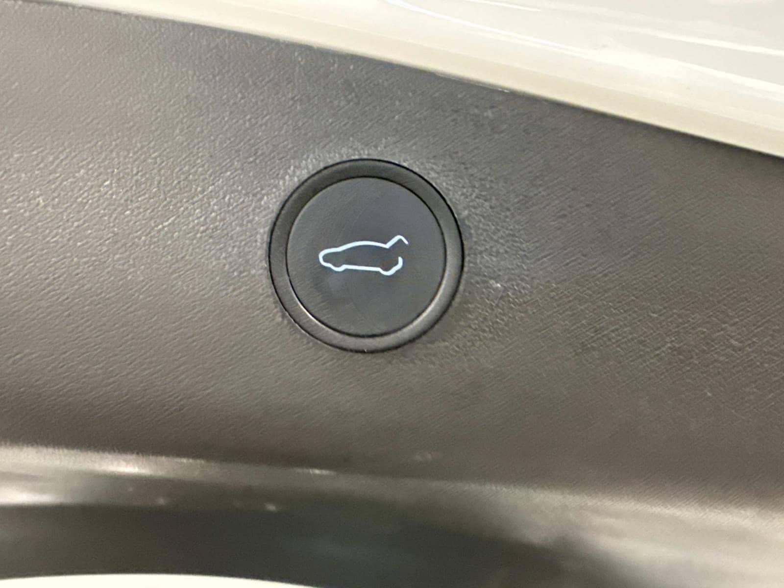 2022 TESLA MODEL 3 - Image 9