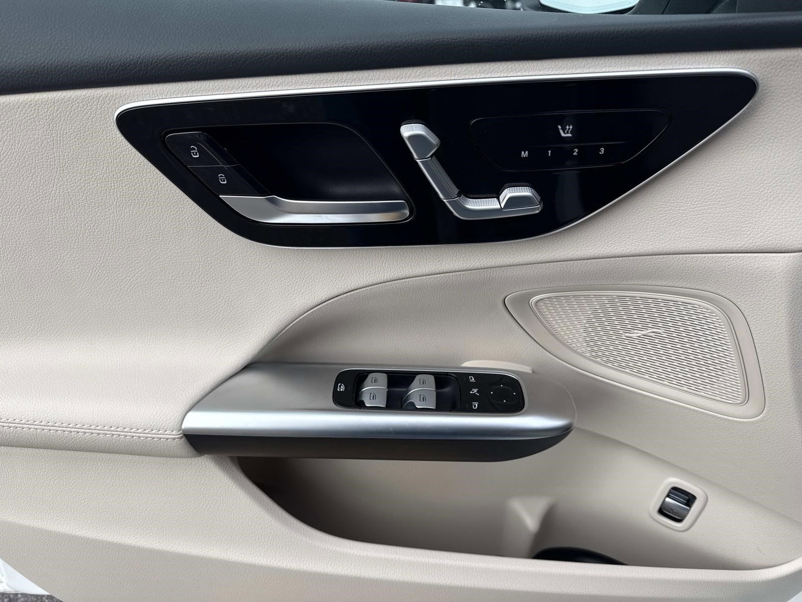 2025 MERCEDES-BENZ C-CLASS - Image 20