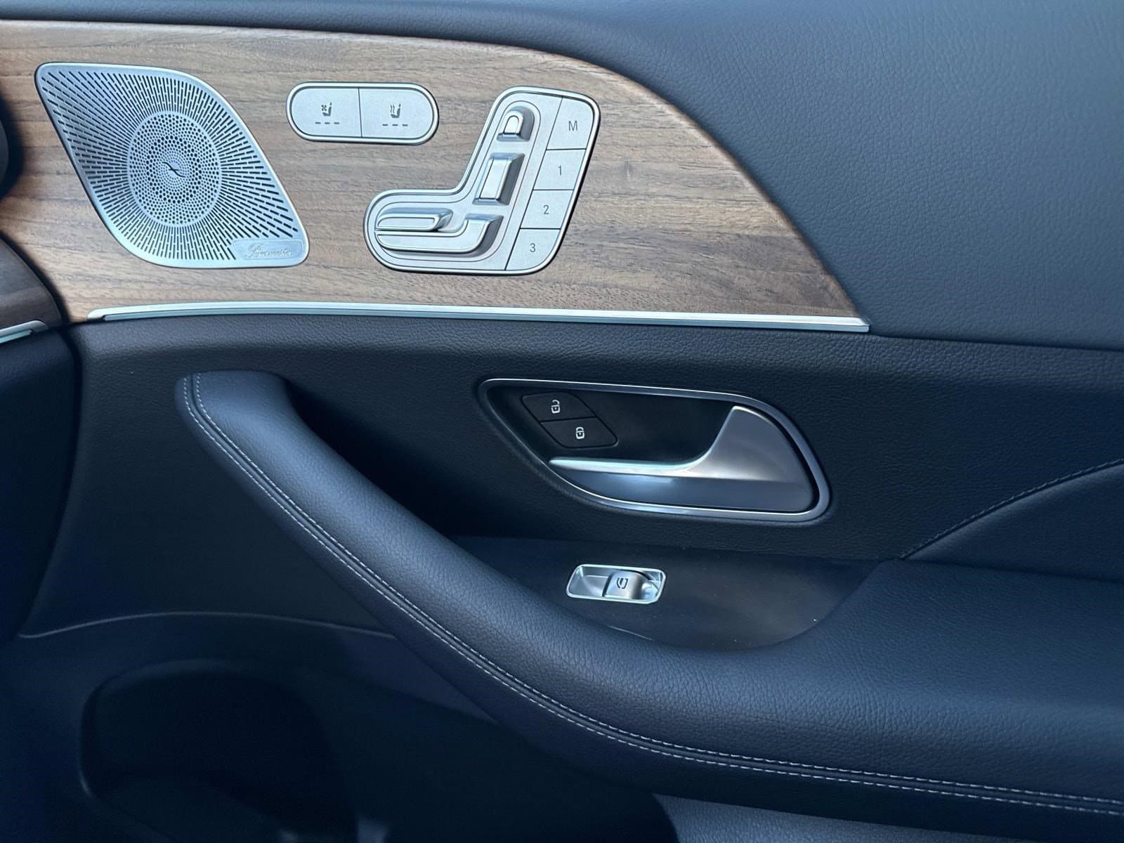 2025 MERCEDES-BENZ GLE-CLASS - Image 33