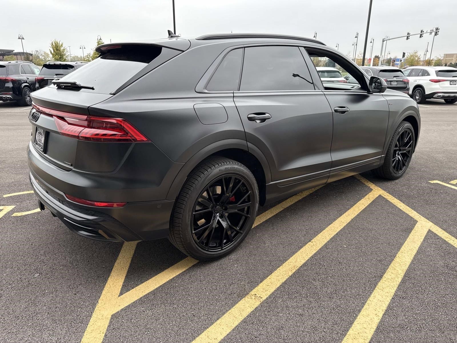 2019 AUDI Q8 - Image 7