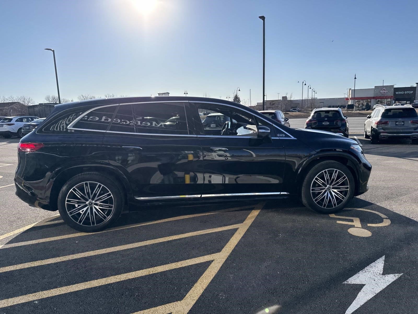 2023 MERCEDES-BENZ EQS-CLASS SUV - Image 6