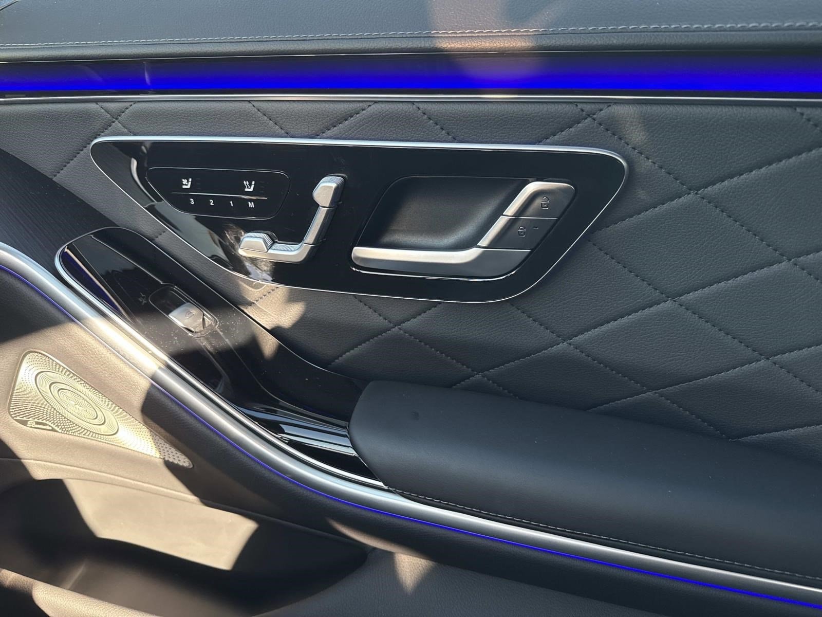 2025 MERCEDES-BENZ S-CLASS - Image 34