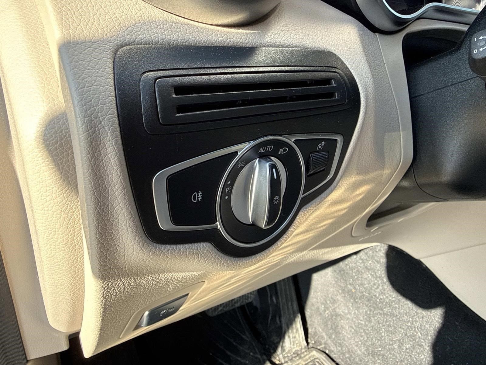 2020 MERCEDES-BENZ GLC-CLASS - Image 31