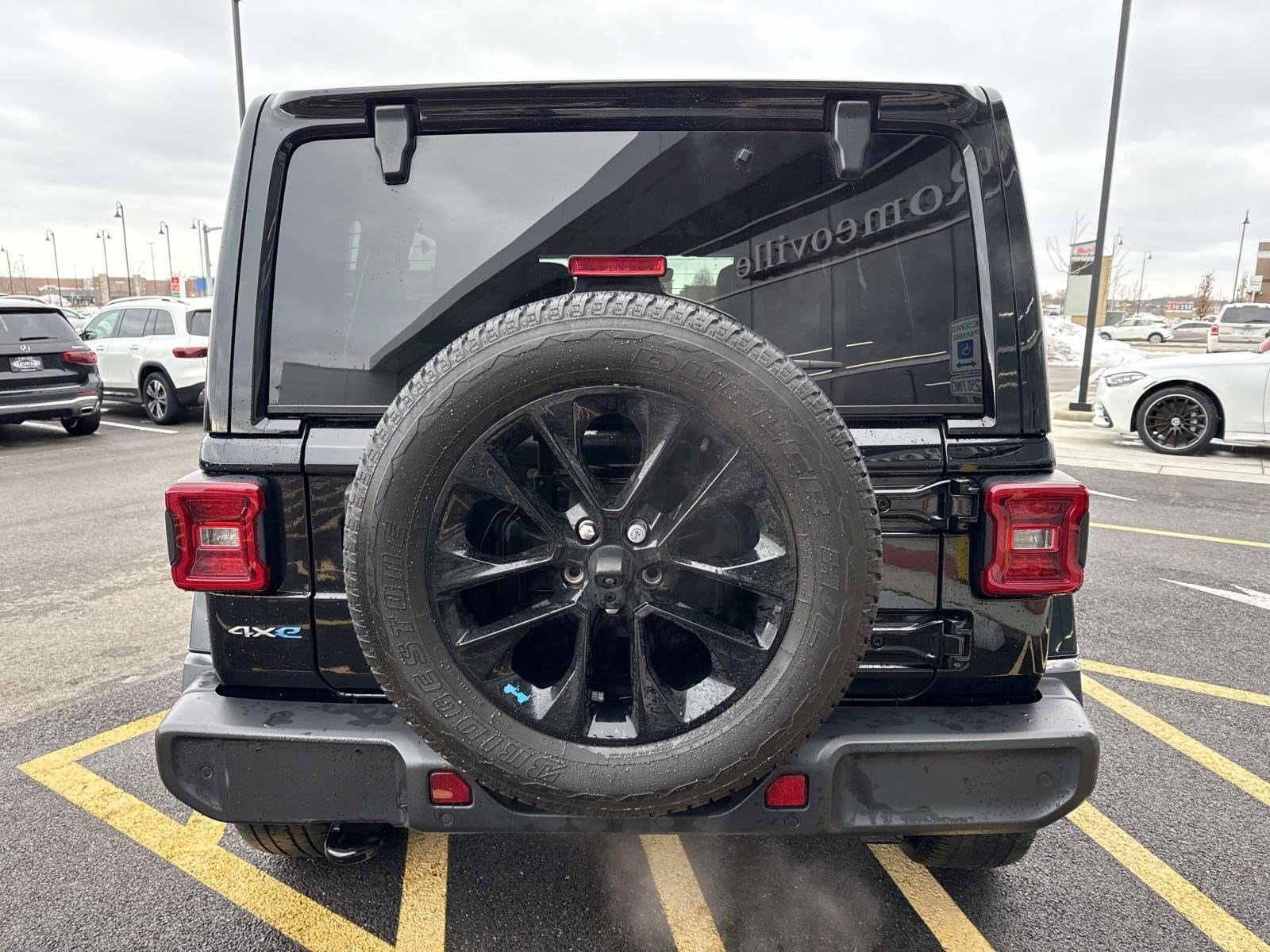 2022 JEEP WRANGLER - Image 8