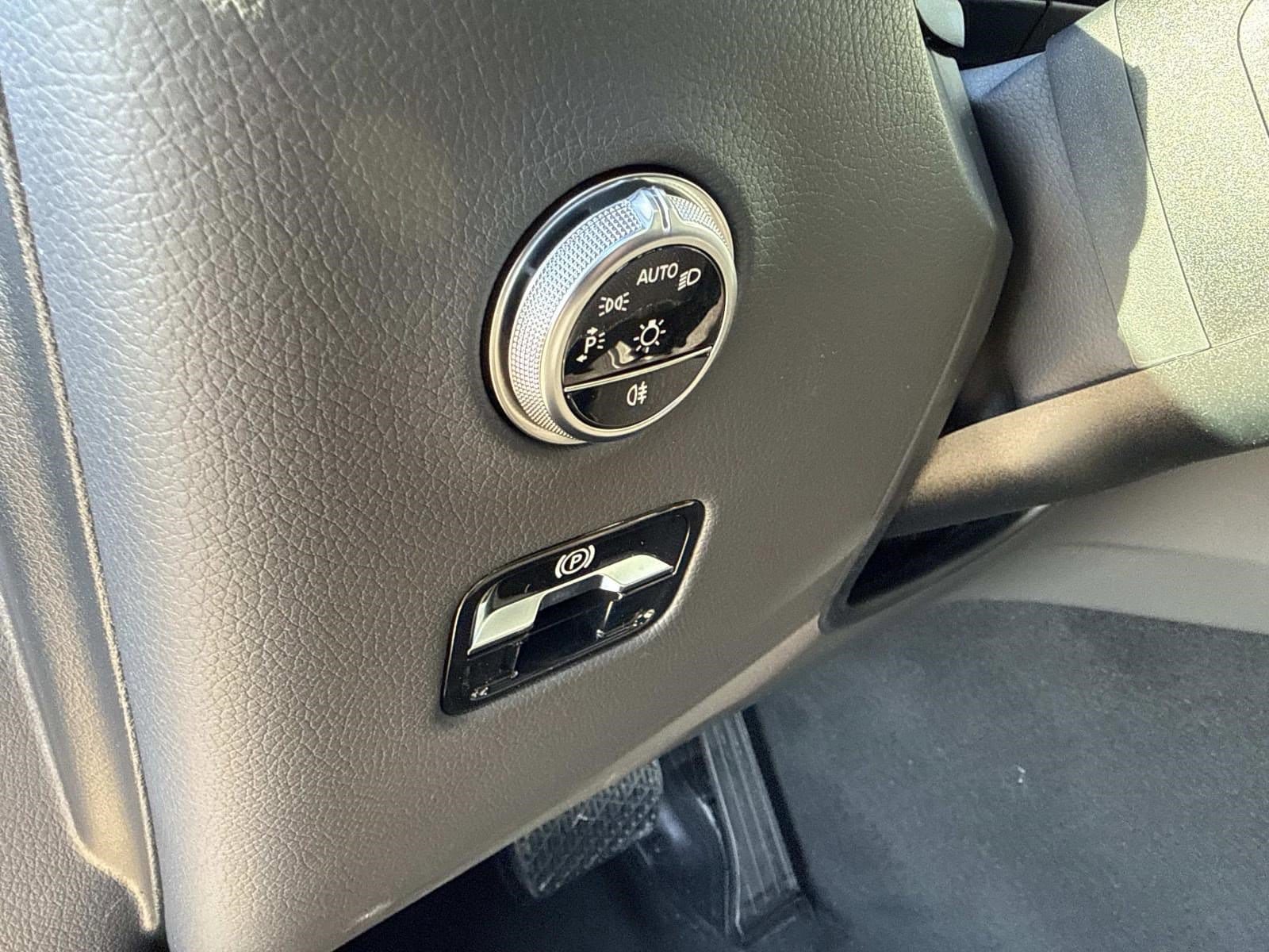 2026 MERCEDES-BENZ GLC-CLASS - Image 32