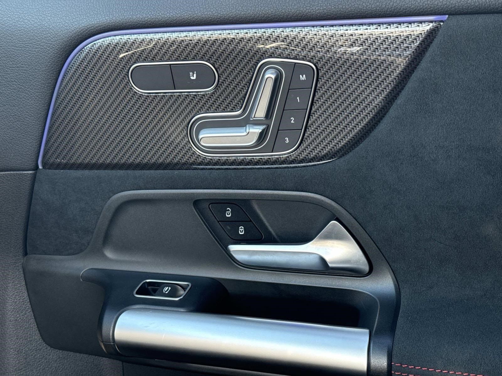 2025 MERCEDES-BENZ GLA-CLASS - Image 32