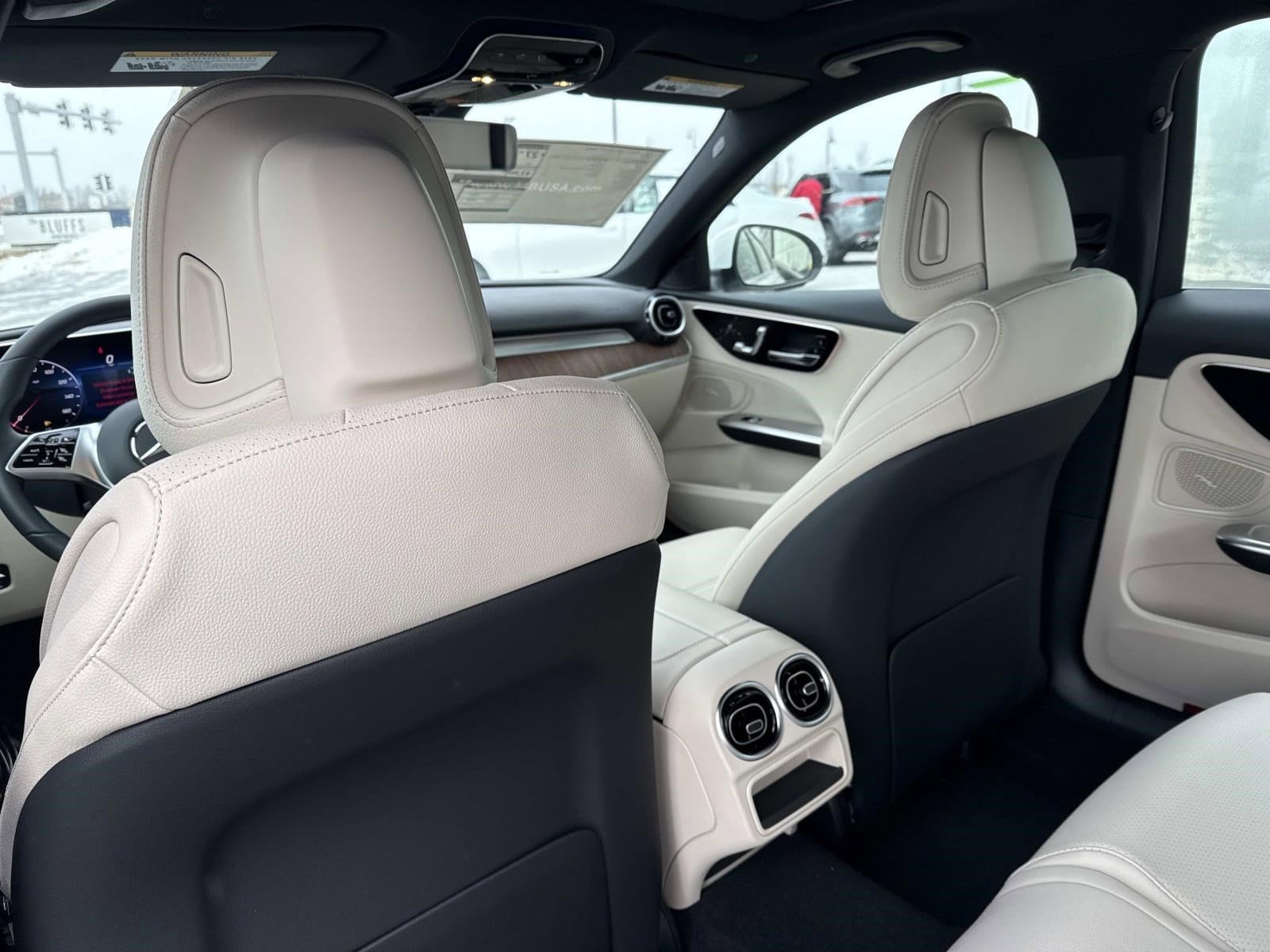 2025 MERCEDES-BENZ C-CLASS - Image 17