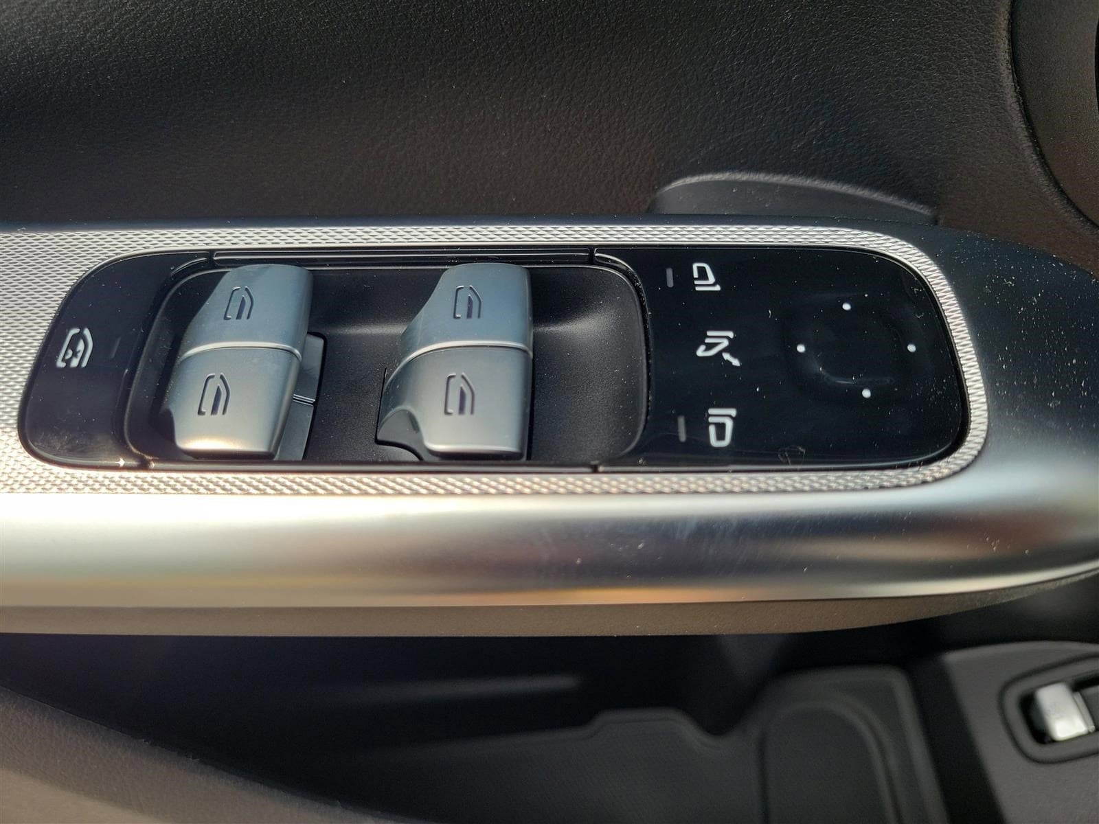 2025 MERCEDES-BENZ GLC-CLASS - Image 22