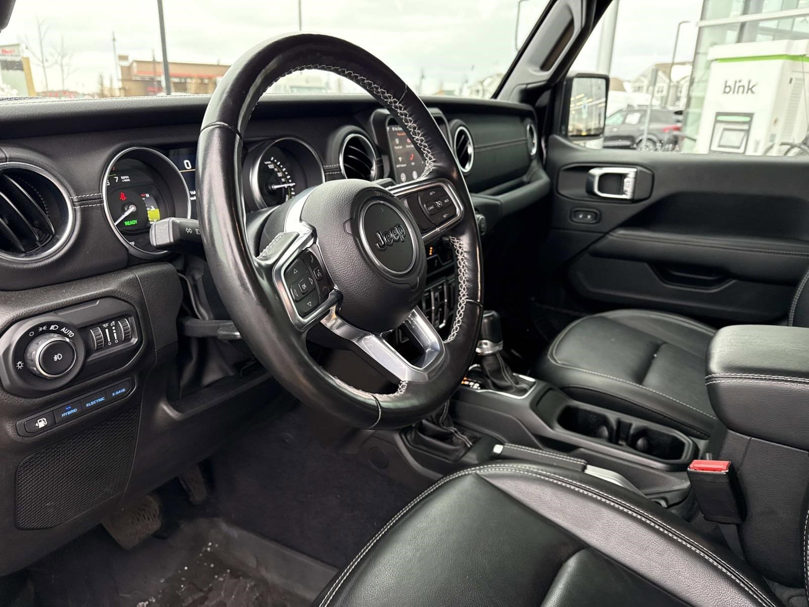 2022 JEEP WRANGLER - Image 21