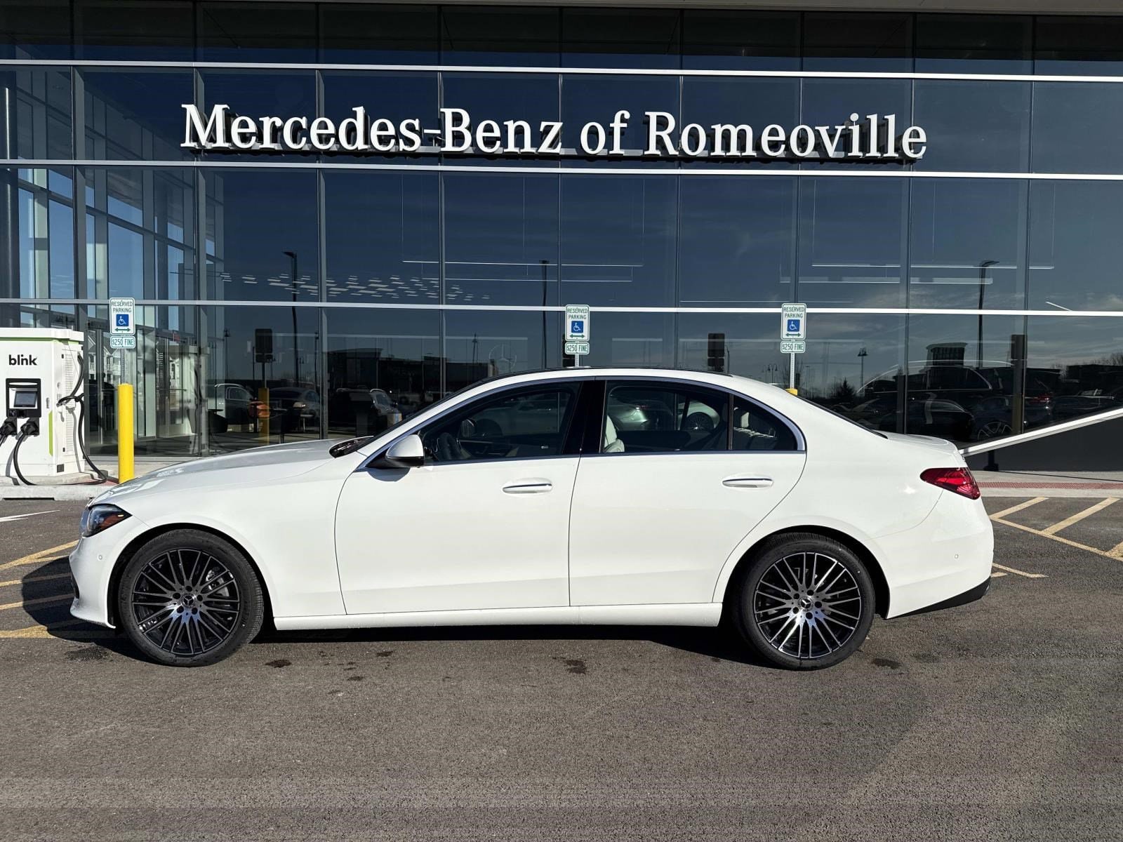 2026 MERCEDES-BENZ C-CLASS - Image 2