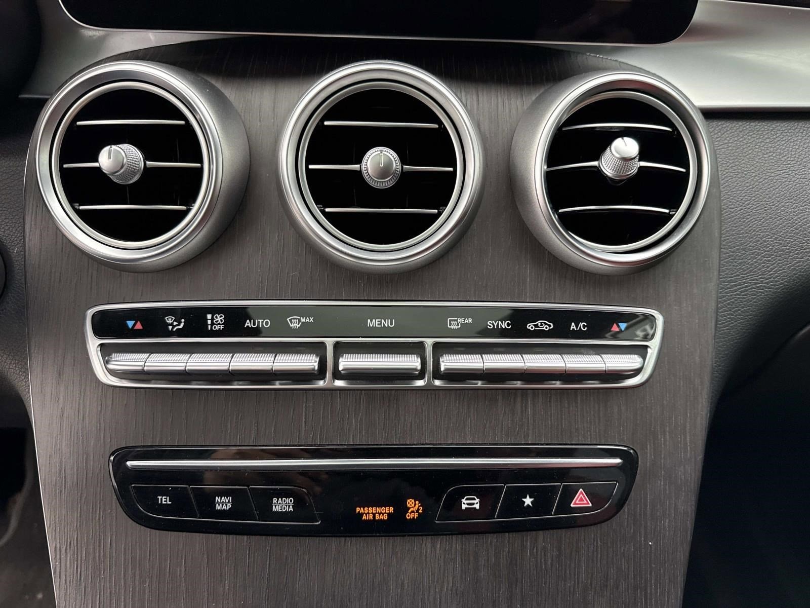 2021 MERCEDES-BENZ GLC-CLASS - Image 32