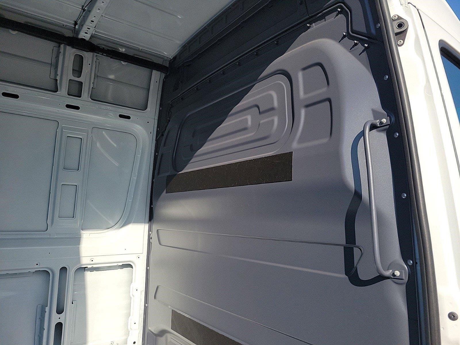 2025 MERCEDES-BENZ SPRINTER - Image 8