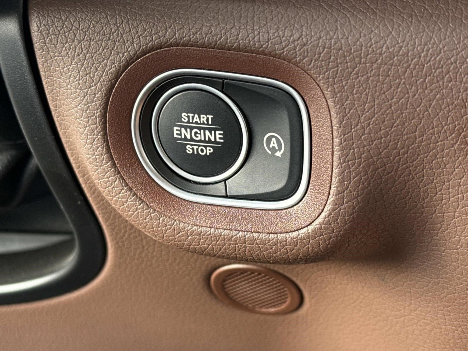 2024 MERCEDES-BENZ GLS-CLASS - Image 40