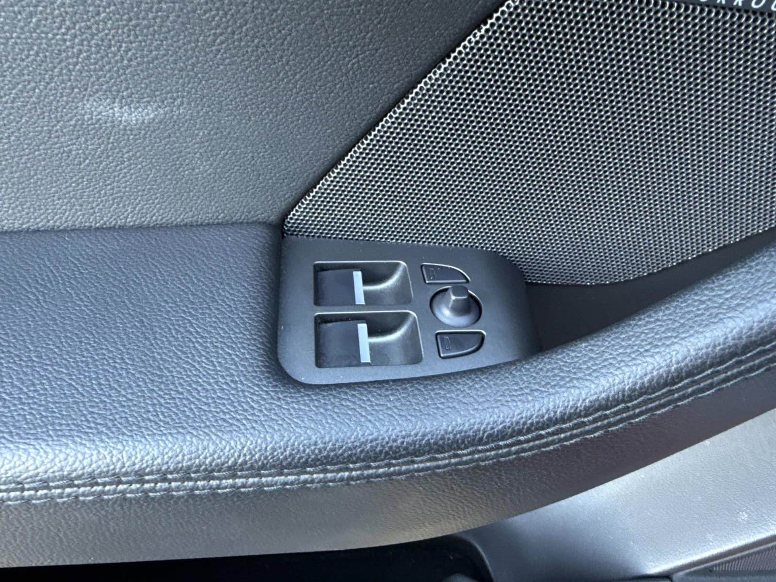 2017 JAGUAR F-TYPE - Image 17